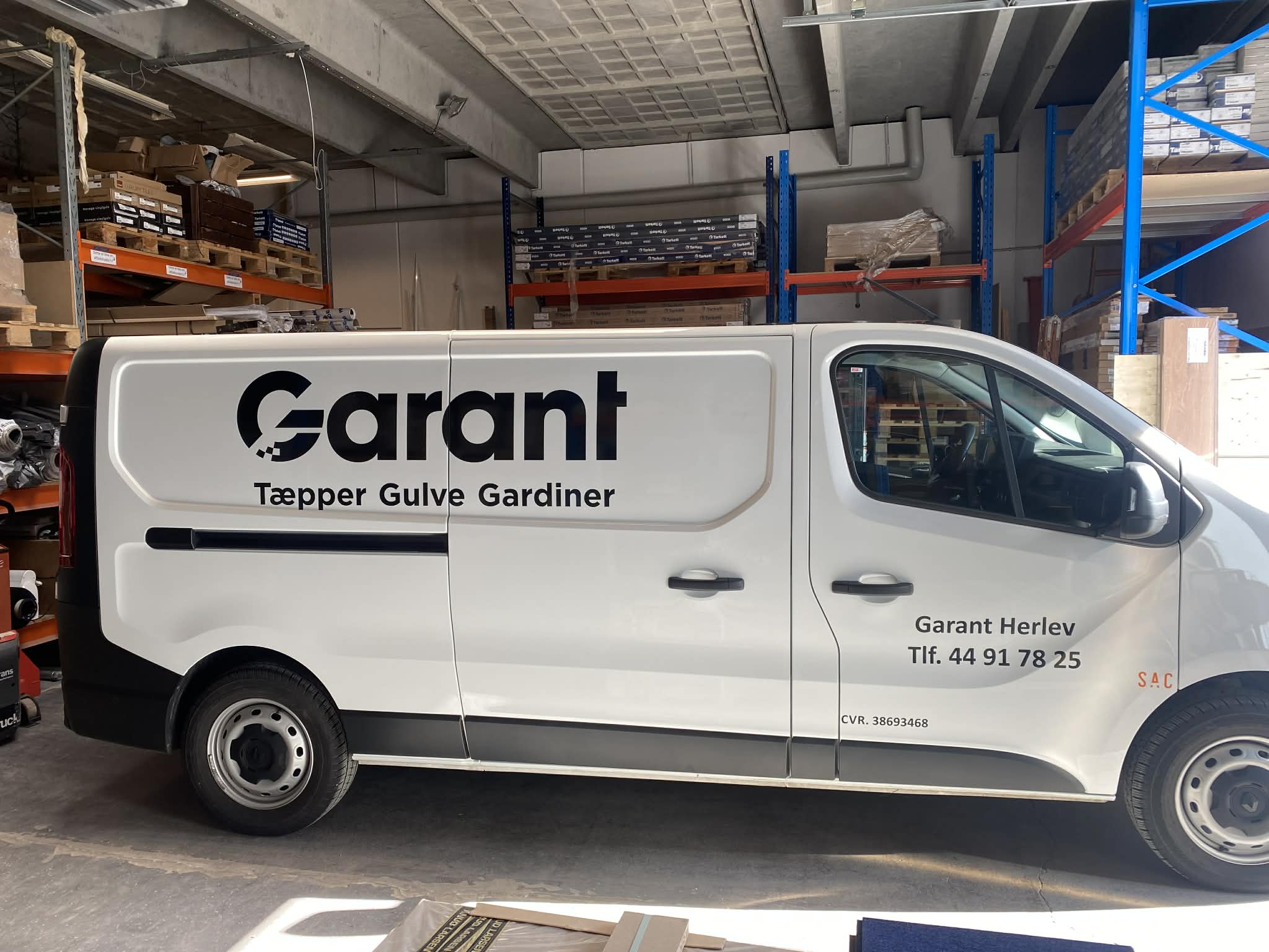 Vinduesdekor frosted folie